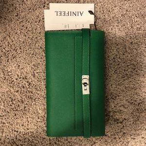 Brand new Ainifeel wallet